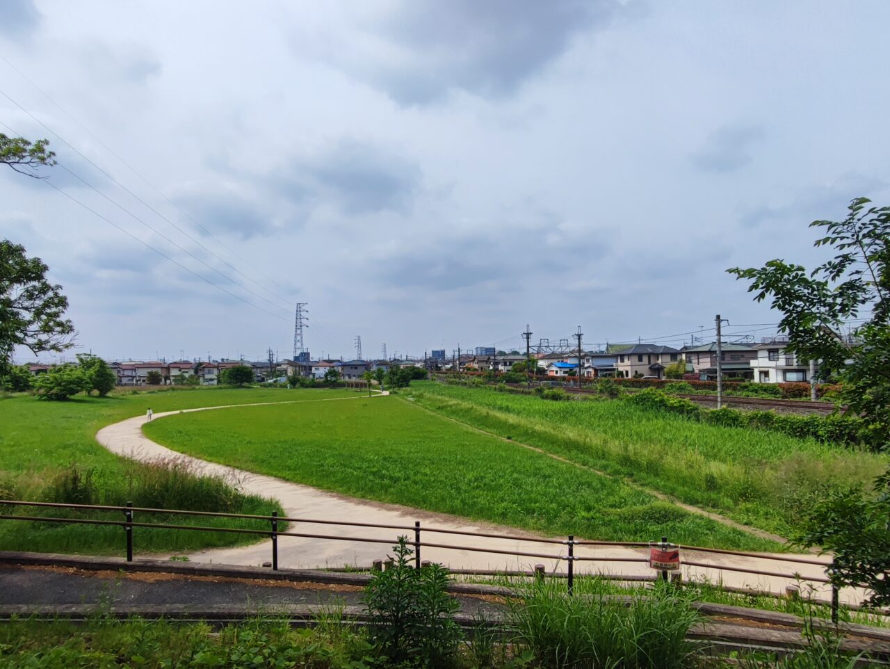 蓮田市役所