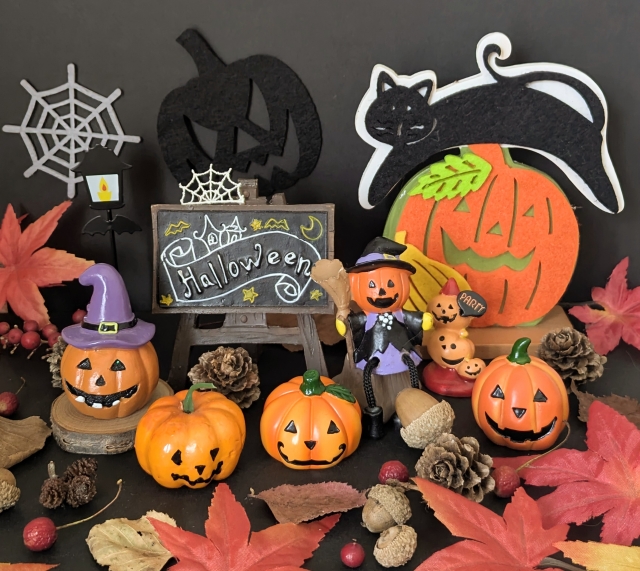 KFC『ハロウィン9ピースバーレル』