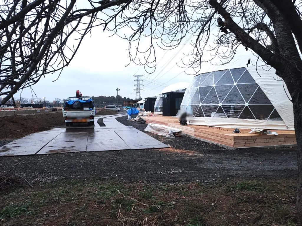 東武動物公園 エリア最大級のグランピング施設
