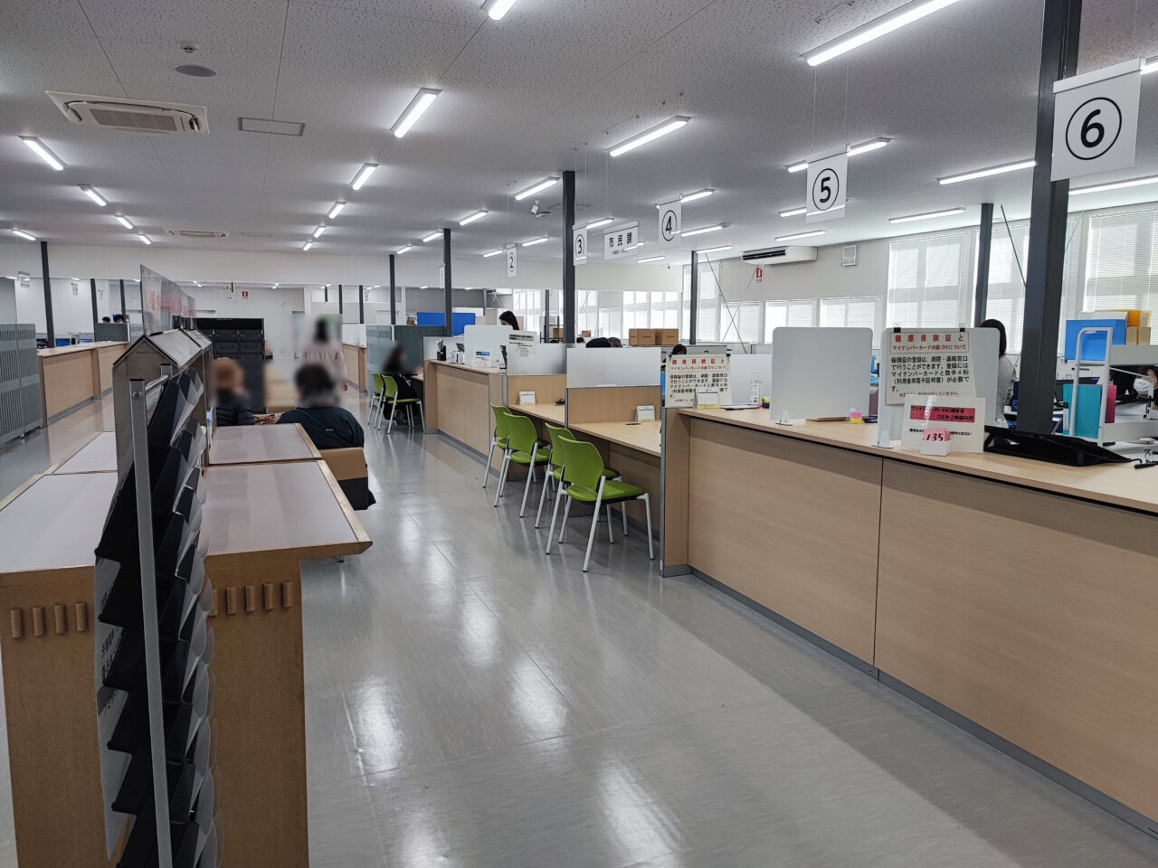 白岡市役所の仮設庁舎が15日オープン