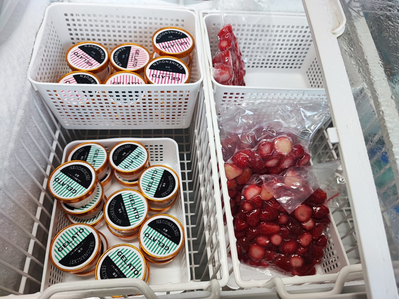 パサール蓮田  加藤農園でイチゴ狩り