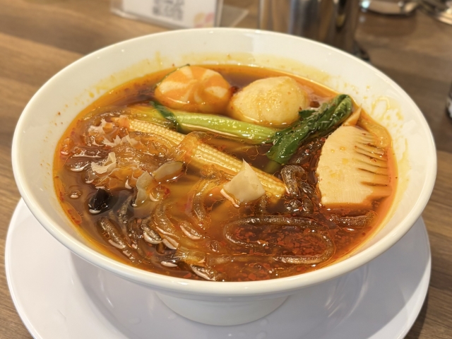 本格マーラータン専門店「香辣麻辣湯（シャンラーマーラータン）」