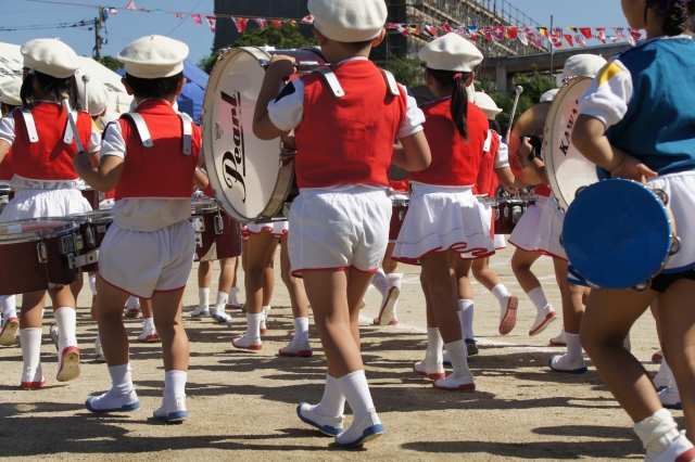 青空マルシェ「食とハンドメイドと憩いのしらおかテラス」
