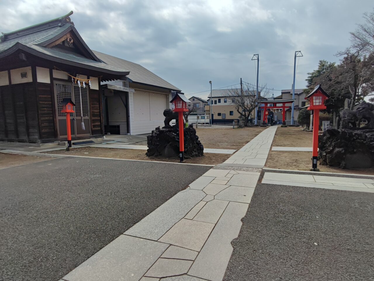 高岩天満神社の境内にて「大杉神社春まつり」