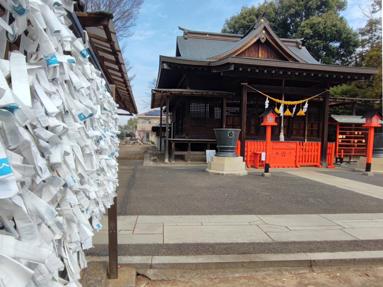 高岩天満神社の境内にて「大杉神社春まつり」