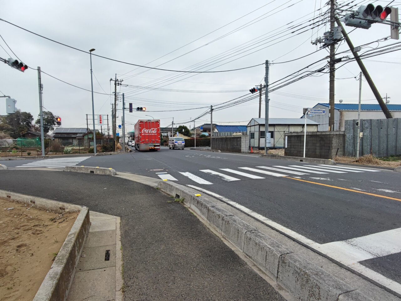 ドラッグコスモス岡泉店