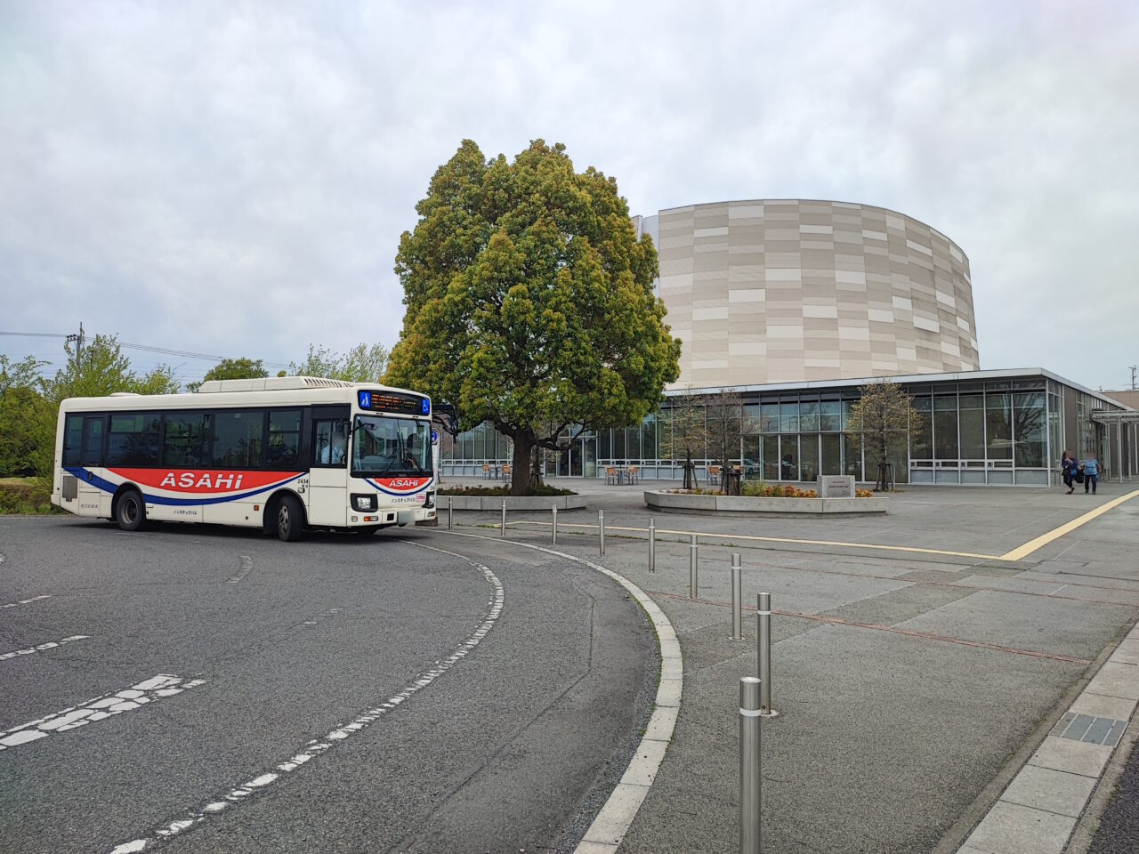 hug marché（ハグマルシェ）