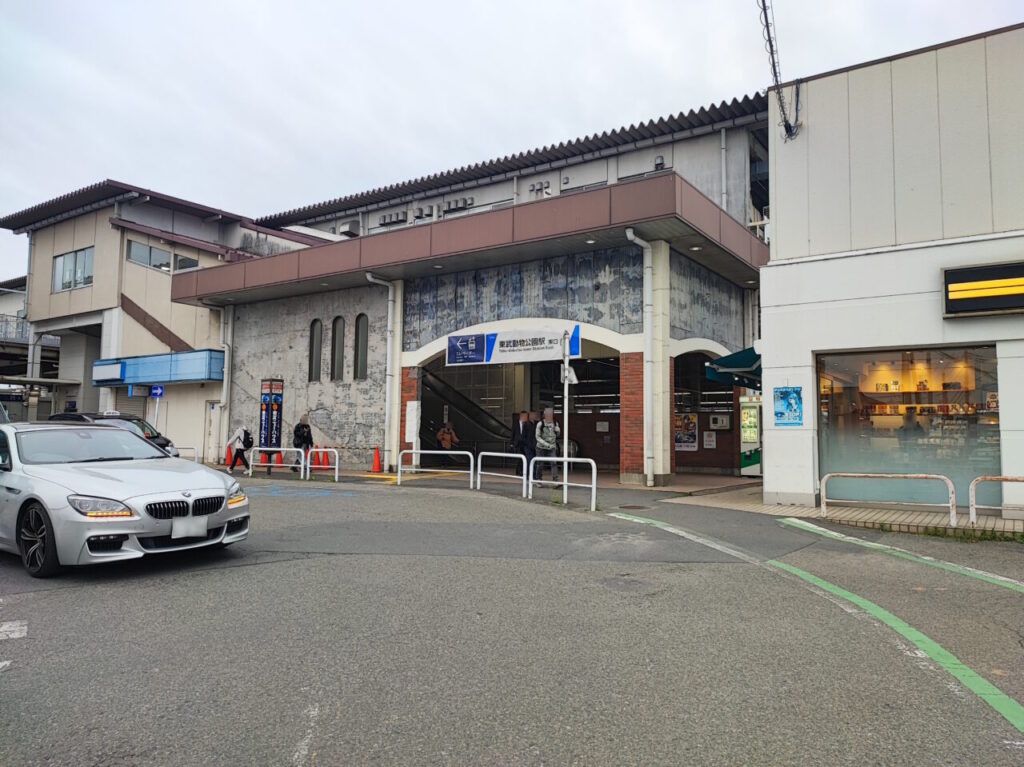 東武動物公園駅東口・古川橋「歩行者交通規制」