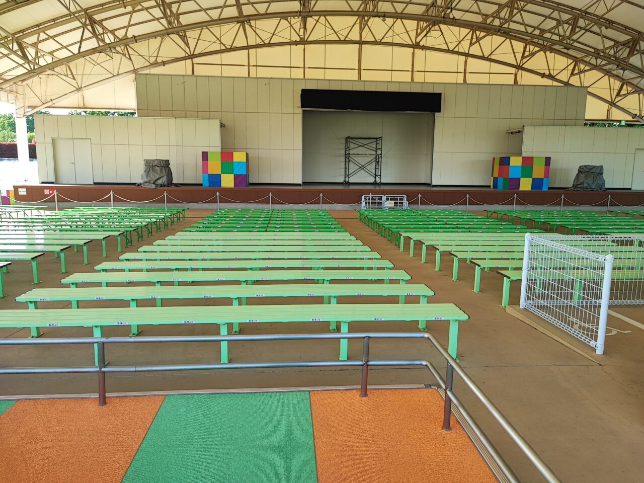 東武動物公園で無料お笑いライブ！