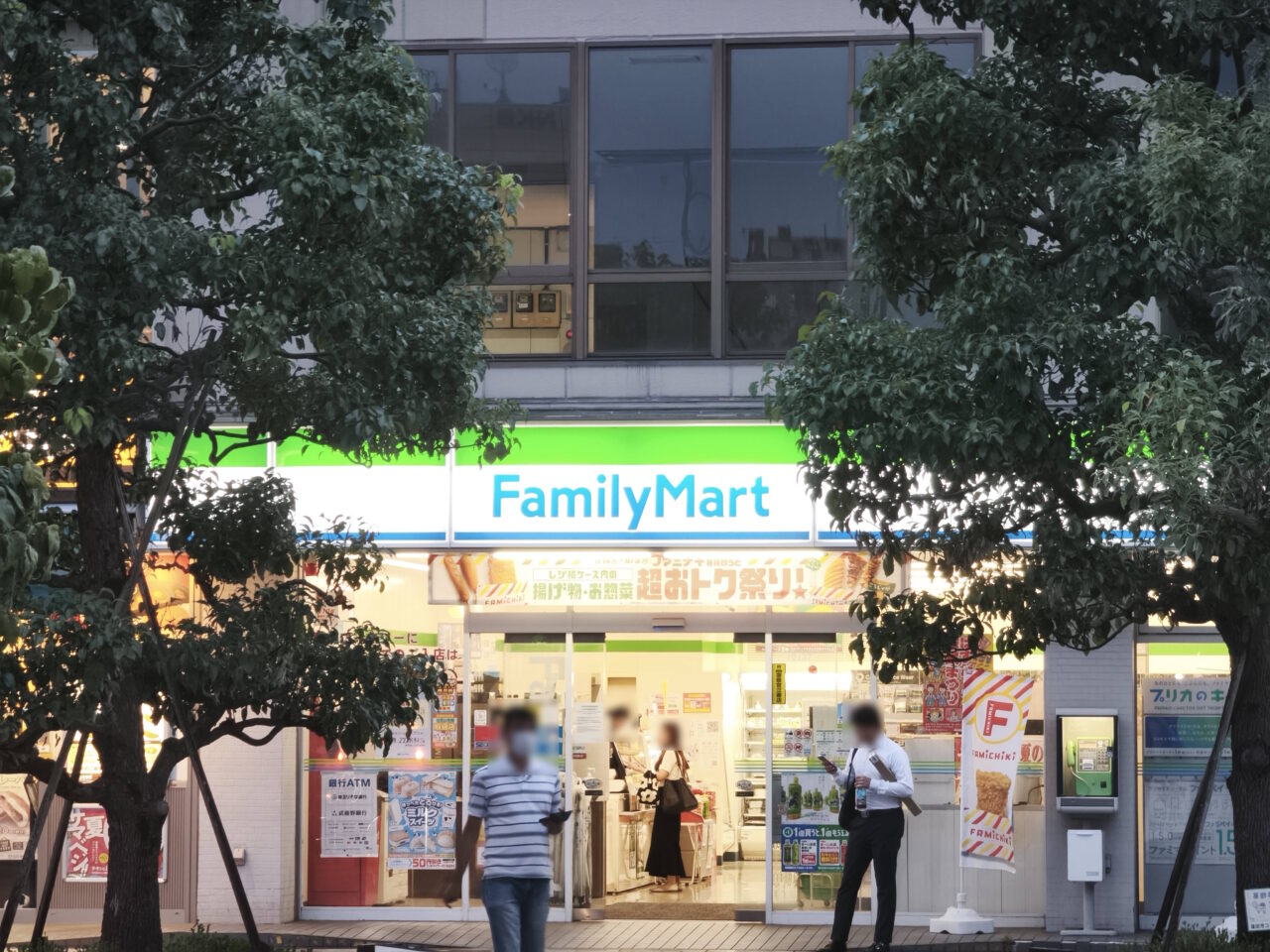 ファミリーマート 蓮田駅東口店　8月27日リニューアルオープン