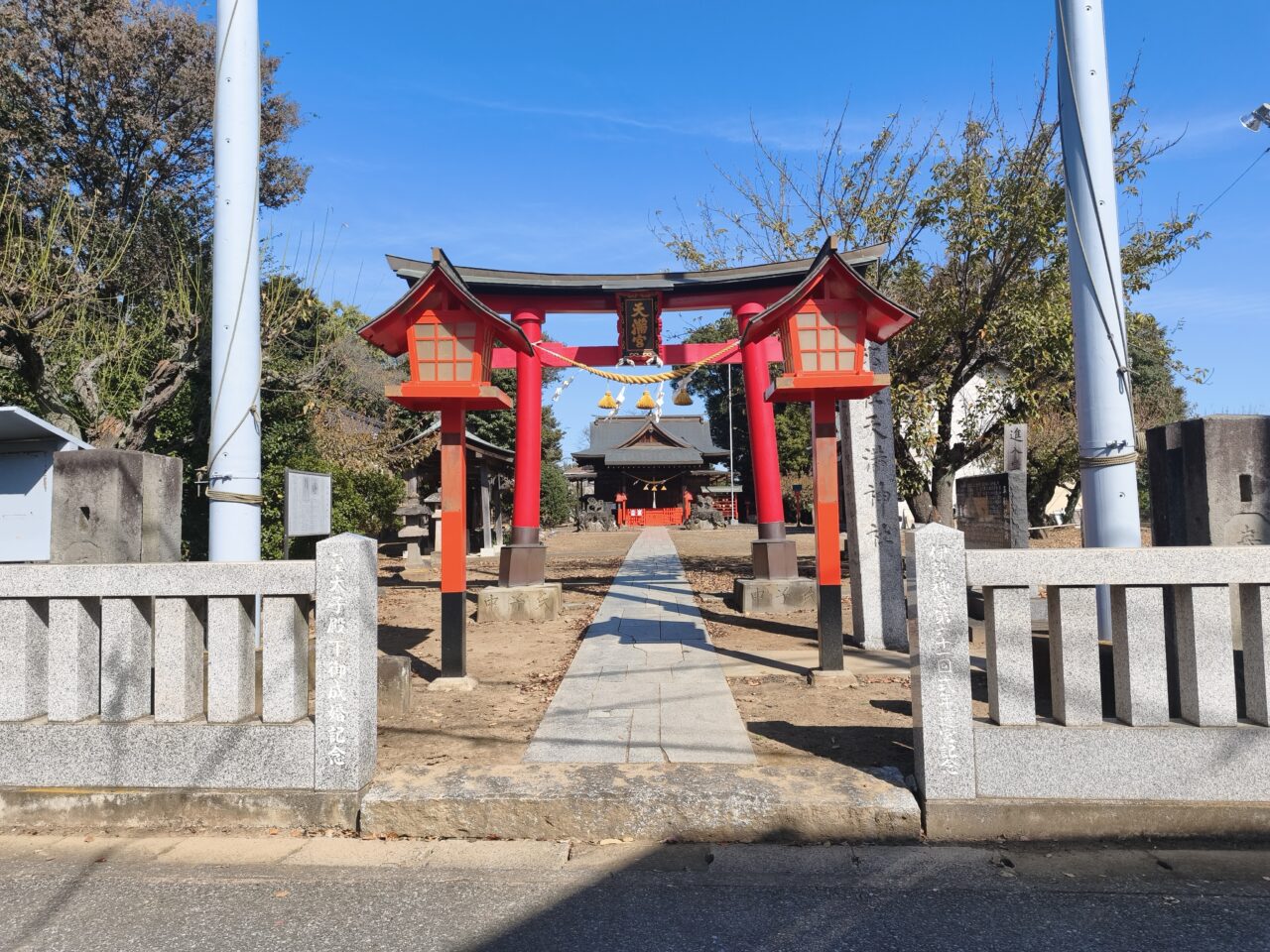 白岡市高岩「あんば様」